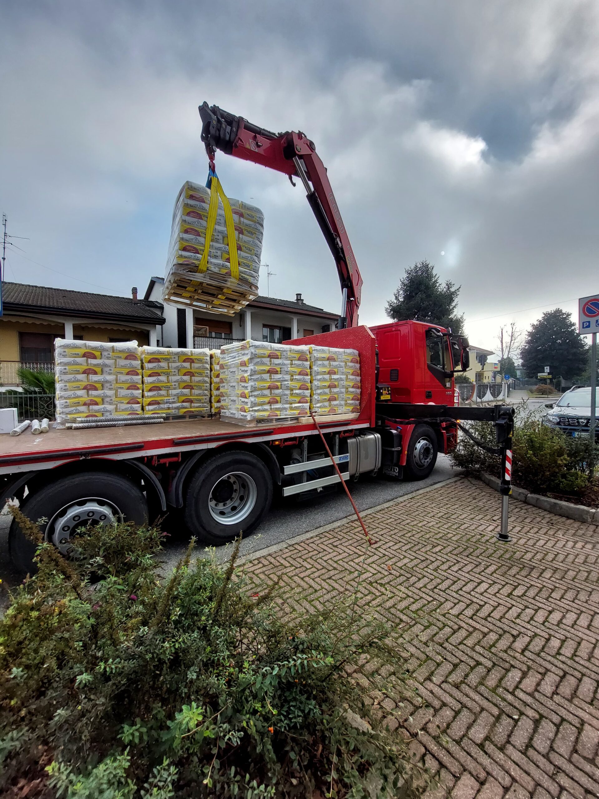Trasporto logistico Italservice in azione