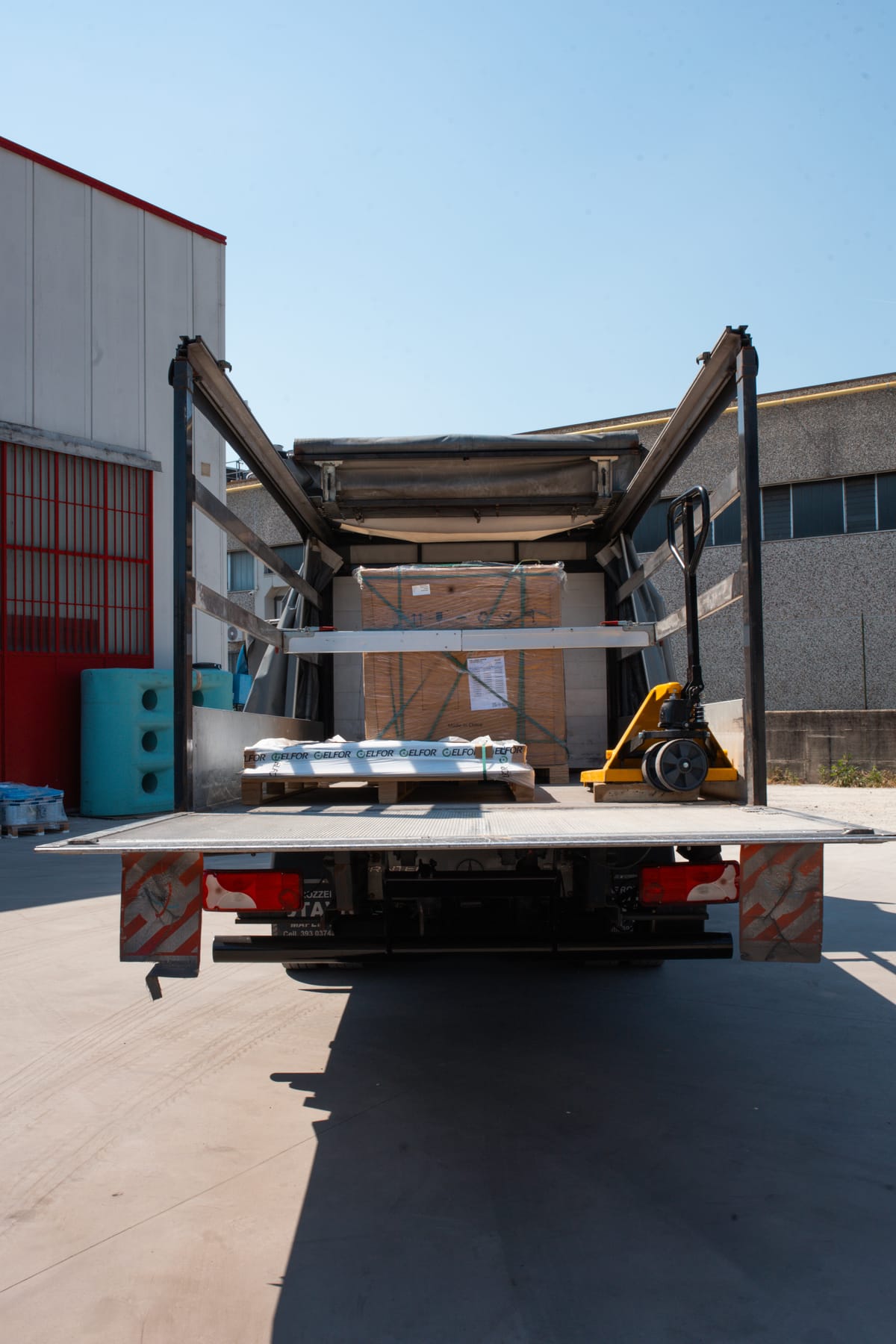 Italservice truck equipped for special goods