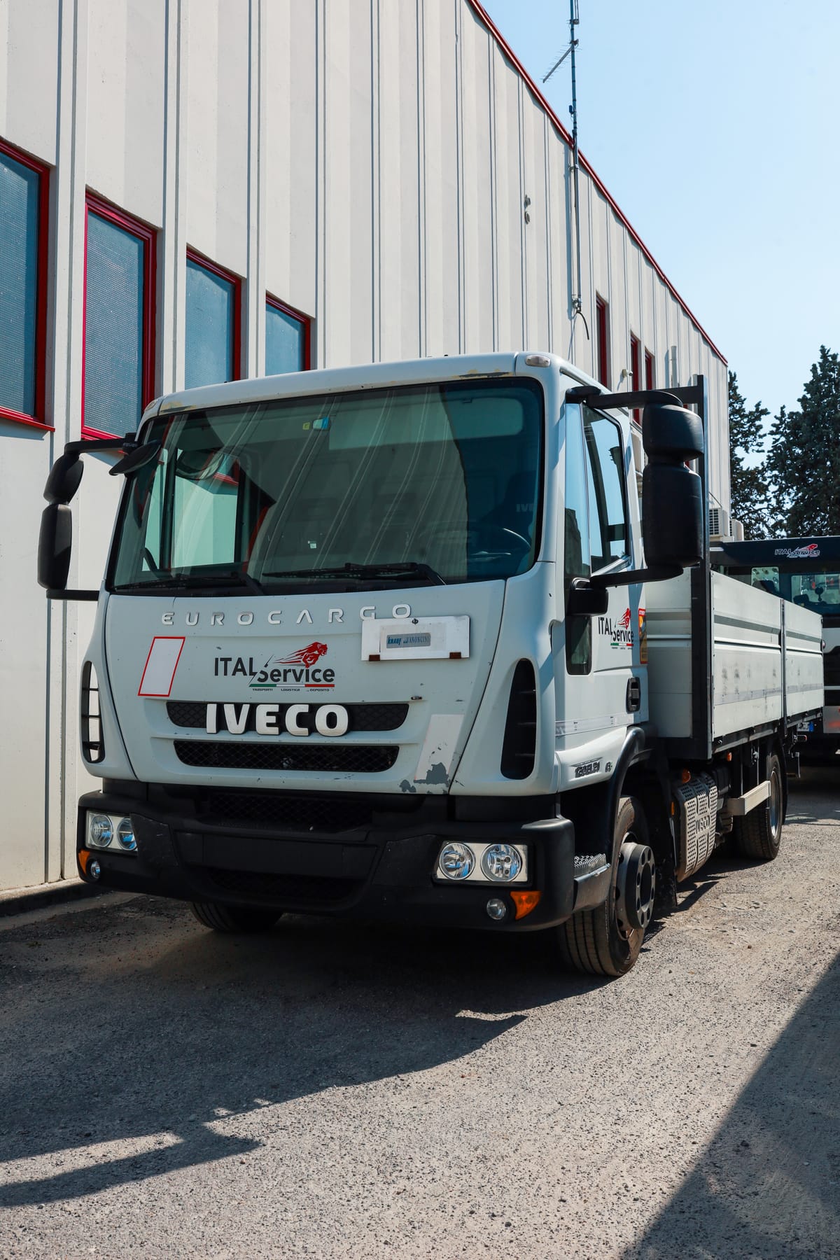 Italservice truck equipped for special goods