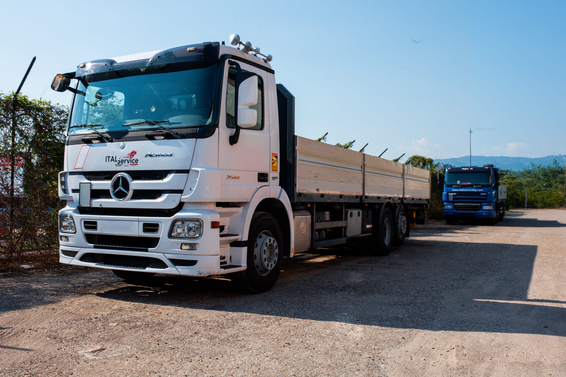 Italservice goods transport truck